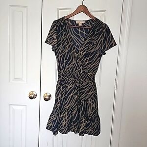 Micheal Kors Golden chain printed Summer dress. M.